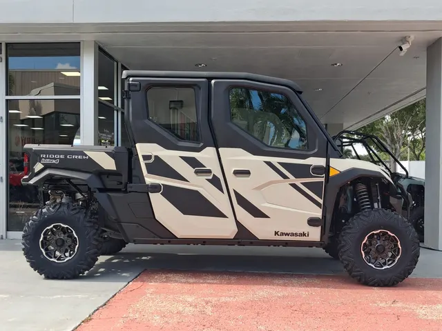 2026 Kawasaki RIDGE® CREW HVAC