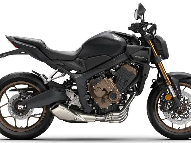 2026 Honda CB650R E-Clutch