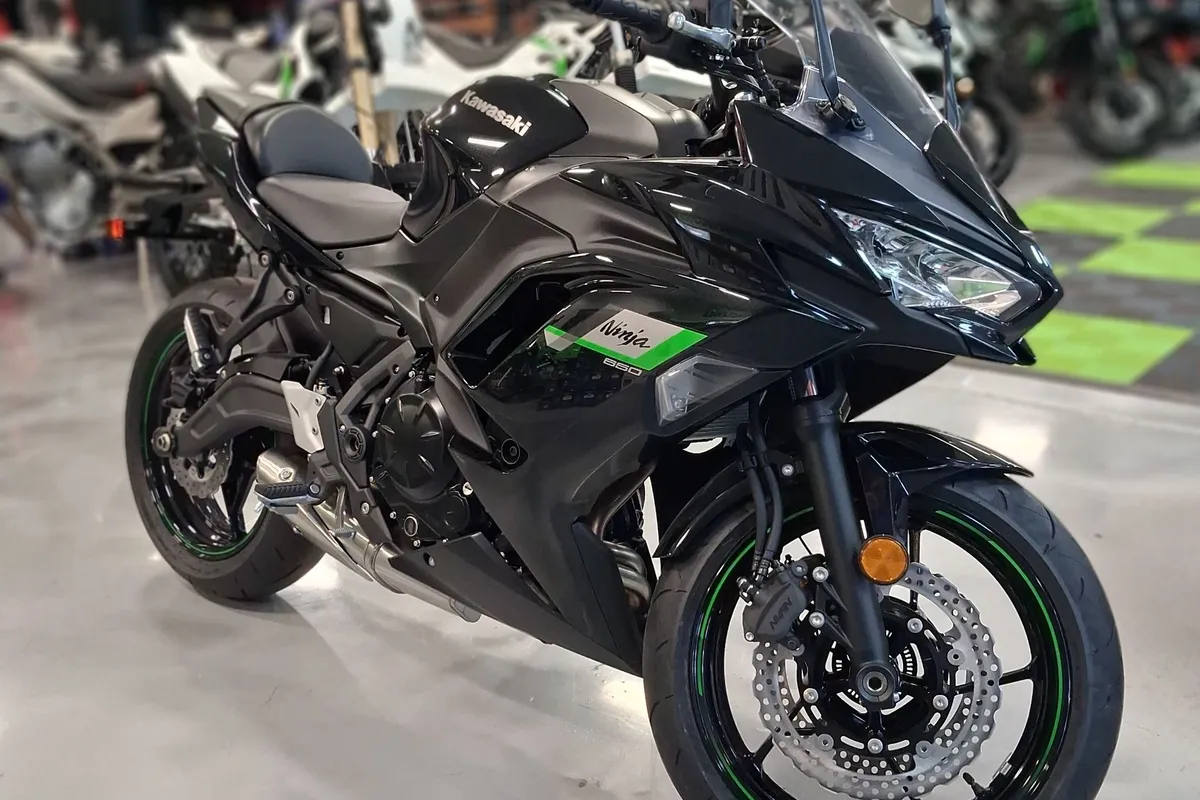 2025 Kawasaki Ninja® 650 at Power Lodge Florida in Bonita Springs